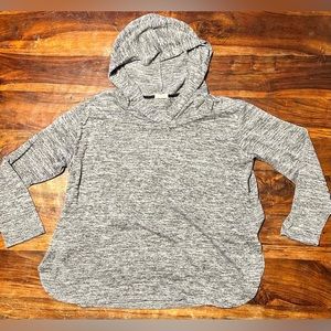 Hooded shirt